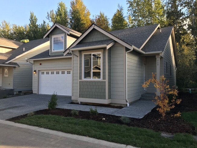property at 715 Kodiak Ln