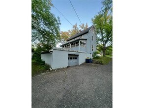 416 1st St SW in Faribault, MN - Building Photo - Building Photo
