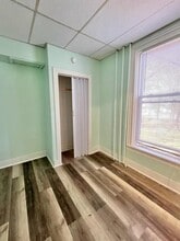 57 Cook St in Auburn, ME - Building Photo - Building Photo