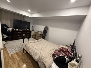 3760 Ave Saint-Kevin in Montréal, QC - Building Photo - Building Photo