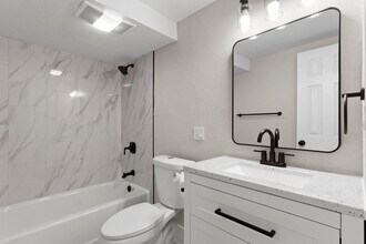 2905 W 39th Ave in Denver, CO - Building Photo - Building Photo