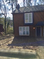 5345 Ridgemere Ct in Stone Mountain, GA - Building Photo