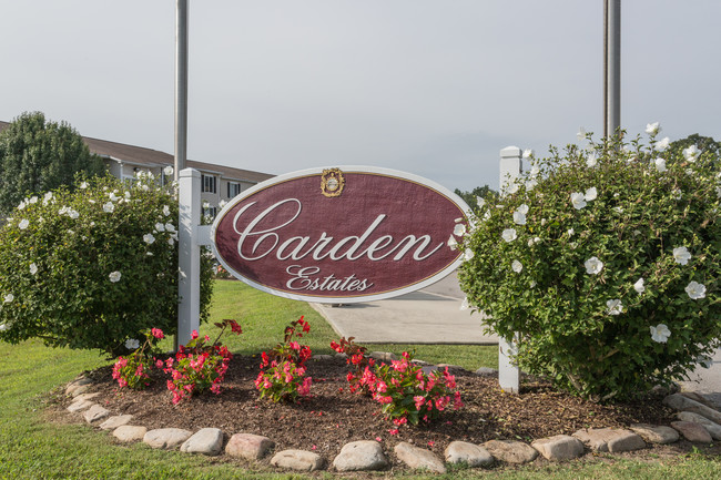 Carden Estates Apartments in Manchester, TN - Foto de edificio - Building Photo