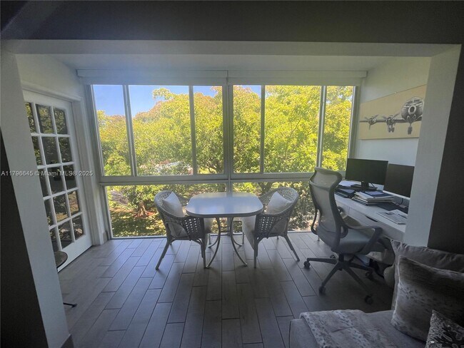 1401 SW 128th Terrace in Pembroke Pines, FL - Building Photo - Building Photo