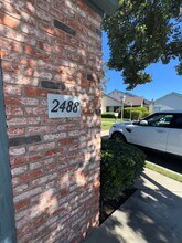 2488 Turnbridge Glen in Escondido, CA - Building Photo - Building Photo