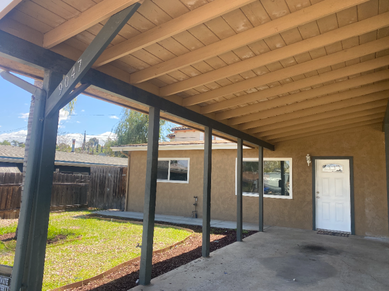 9047 De Mott Ln in Santee, CA - Building Photo