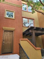 4650 Ranch House Rd in North Las Vegas, NV - Building Photo