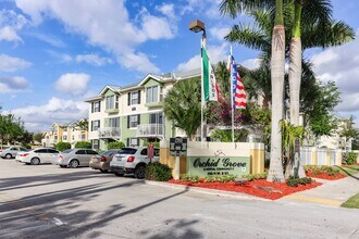Orchid Grove in Homestead, FL - Building Photo - Building Photo