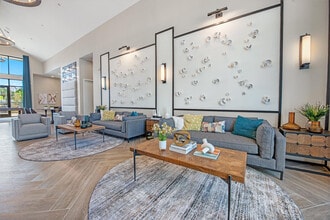 Alta Rolling Oaks in San Antonio, TX - Building Photo - Building Photo