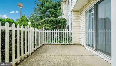 99 Briarcliff Ct in Chester Heights, PA - Building Photo - Building Photo