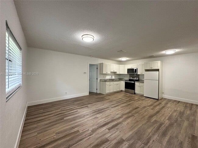 3315 SW 15th Ave in Fort Lauderdale, FL - Building Photo - Building Photo