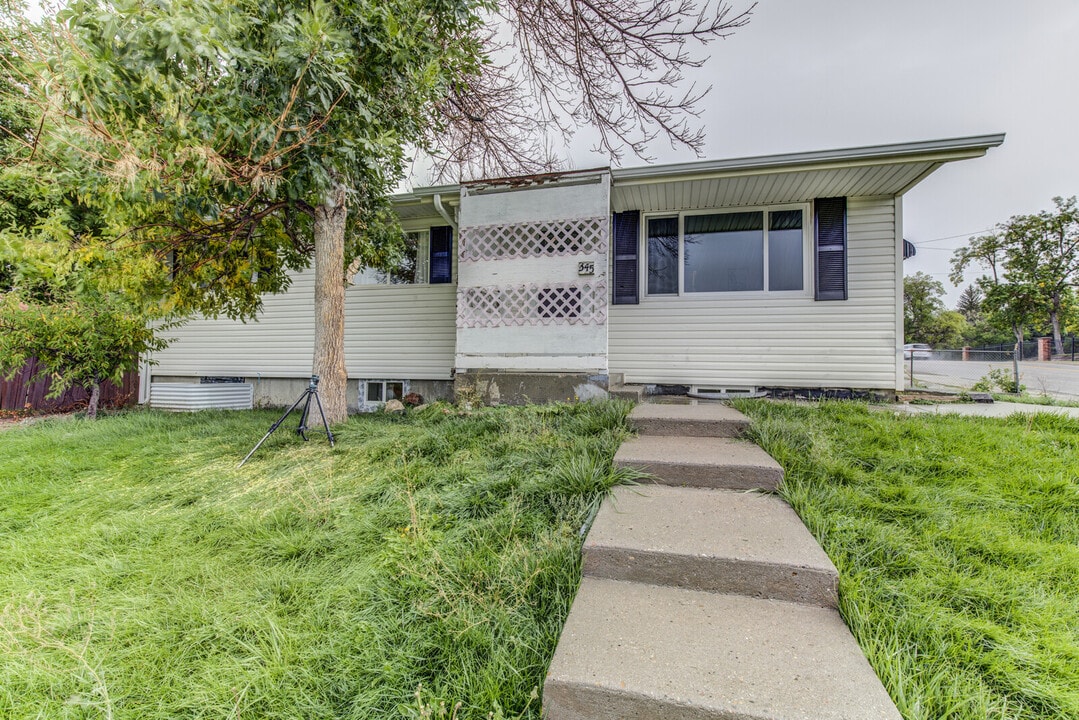 345 S Fenway St in Casper, WY - Building Photo