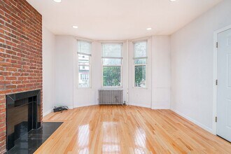 2122 43rd St, Unit 1 in Astoria, NY - Building Photo - Building Photo