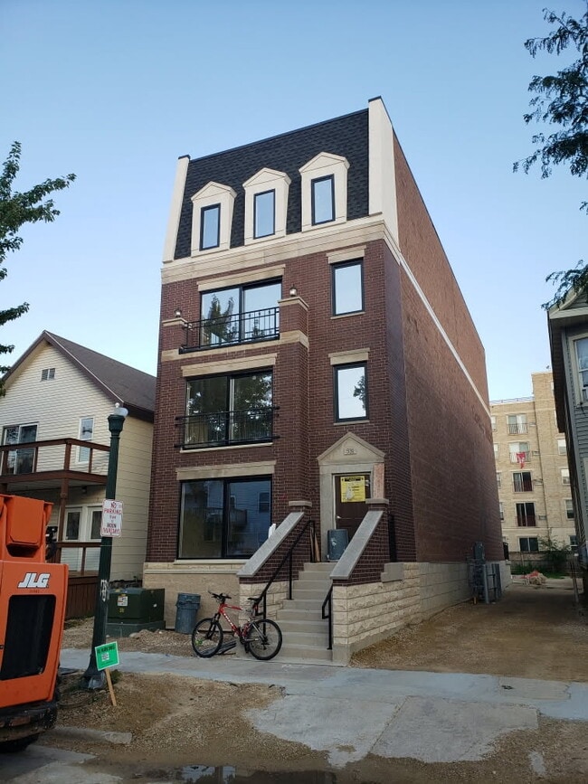 property at 531 W Mifflin St