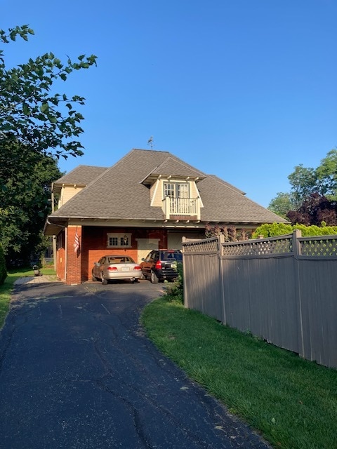 340 N Penn St, Unit Historic Carriage House