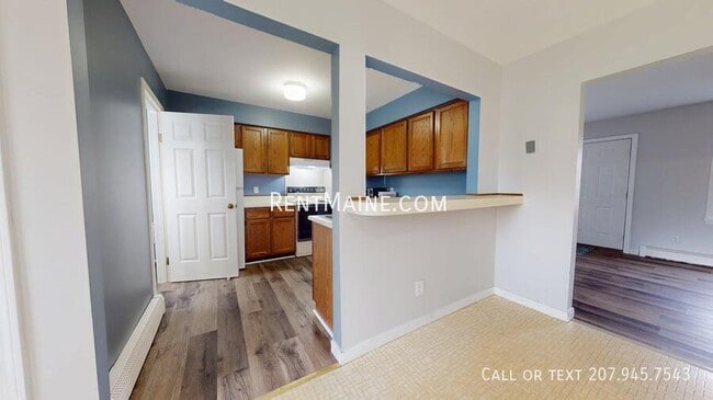 property at 114 Main Rd N