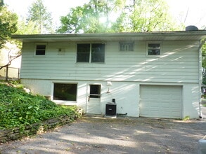 156 Parkview Ave in Westerville, OH - Building Photo - Building Photo