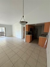 8811 SW 123rd Ct in Miami, FL - Building Photo - Building Photo