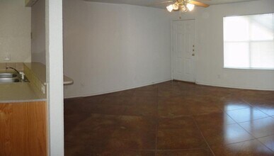 411 E Central Texas Expy in Killeen, TX - Building Photo - Building Photo
