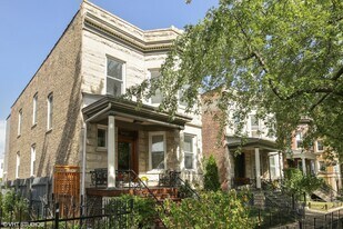 1466 W Summerdale Ave in Chicago, IL - Building Photo