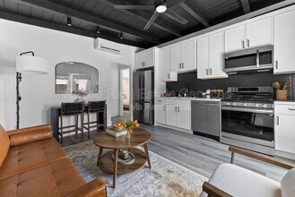 2722 Nye St in San Diego, CA - Building Photo - Building Photo