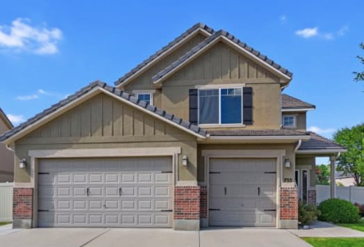 property at 755 E Meadow Marsh Dr