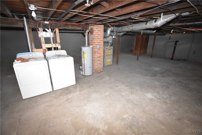 property at 131 Melrose Ave S