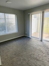 7543 11th Ave NE #B in Seattle, WA - Building Photo - Building Photo