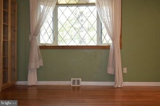2954 Thunderhead Rd in Roslyn, PA - Building Photo - Building Photo