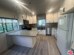 5129 Edgewood Pl in Los Angeles, CA - Building Photo - Building Photo