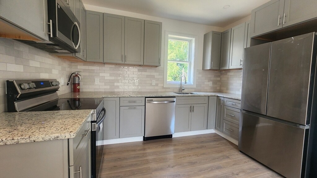 11 Wyoming St-Unit -2 in Boston, MA - Building Photo