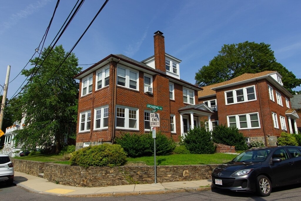62 Orchardhill Rd in Boston, MA - Building Photo