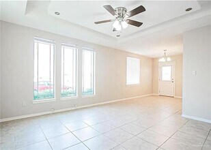 7 Taxco Ct in Edinburg, TX - Building Photo - Building Photo