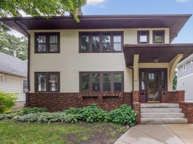 1892 Lincoln Ave, Unit 1 in St. Paul, MN - Building Photo