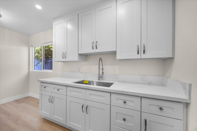 3537 Delta Ave in Long Beach, CA - Building Photo