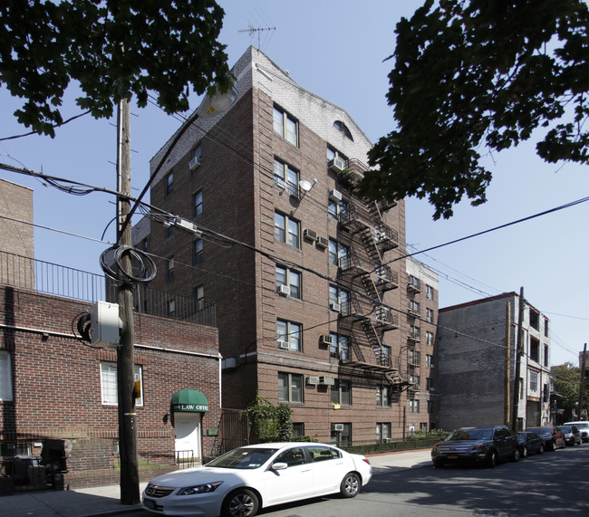 1215 47th St in Brooklyn, NY - Foto de edificio - Building Photo