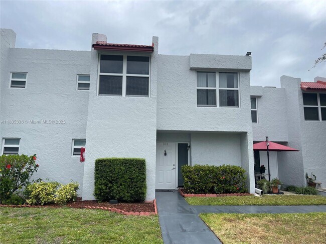 property at 9401 Evergreen Pl