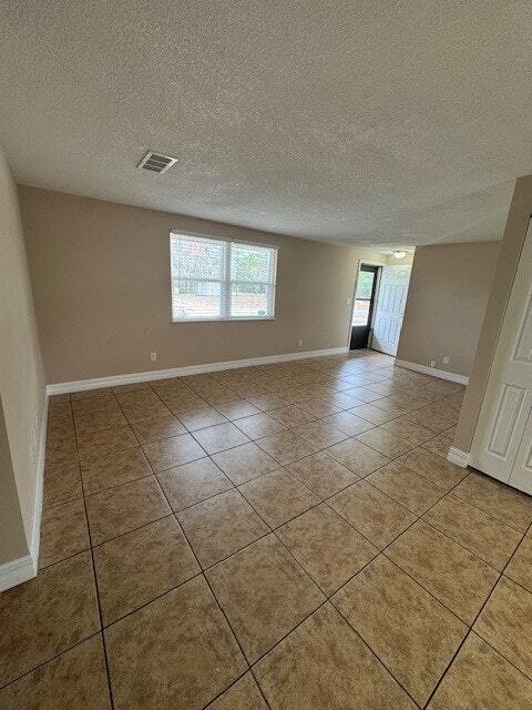 15630 NE 8th Pl-Unit -15670 NE 8th Pl #5 in Williston, FL - Building Photo