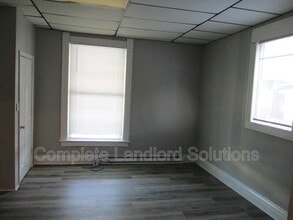 121 Gilbert Ave in Terre Haute, IN - Building Photo - Building Photo