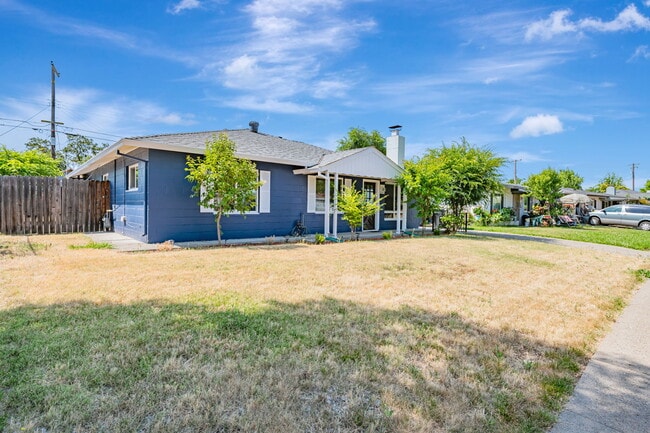 property at 5400 Valletta Way
