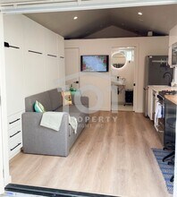 1714 San Andres St in Santa Barbara, CA - Building Photo - Building Photo