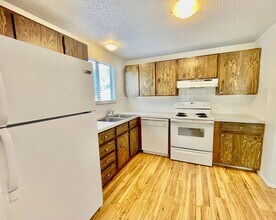 10th2354 (MK-KS) in Loveland, CO - Building Photo - Interior Photo