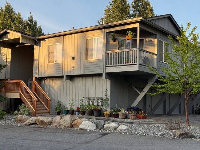 property at 3070 Lore Rd