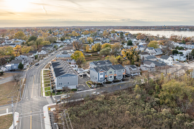 333 1st St in Keyport, NJ - Building Photo - Building Photo