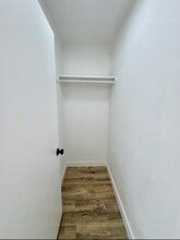 719 Orange Grove Ave in Glendale, CA - Foto de edificio - Building Photo