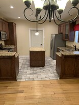 503 W Mesquite Ave in Kingsville, TX - Building Photo