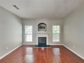 2157 Capella Cir SW in Atlanta, GA - Building Photo - Building Photo