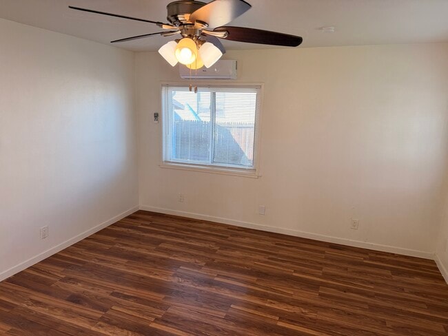 119 W 19th St in Antioch, CA - Building Photo - Building Photo