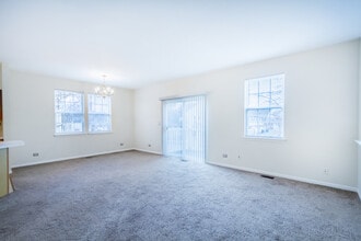 36 N Mill Rd in Addison, IL - Building Photo - Building Photo