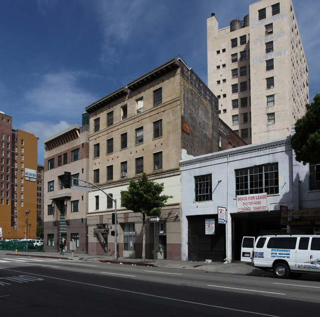 Dewey Hotel Apartments in Los Angeles, CA - Building Photo - Building Photo